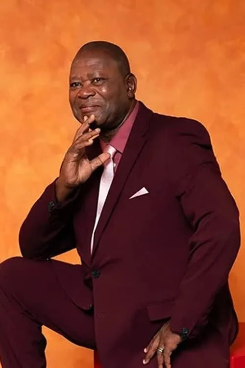 John Morapama — personaje: Papi