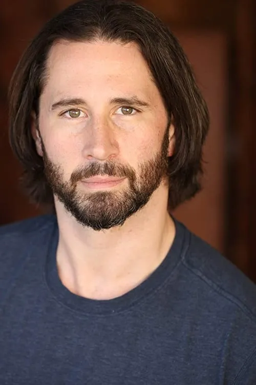 John Nania interpretando a Warrior