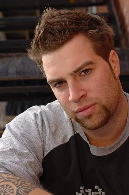 John-Sébastien Côté en su biografía y filmografía