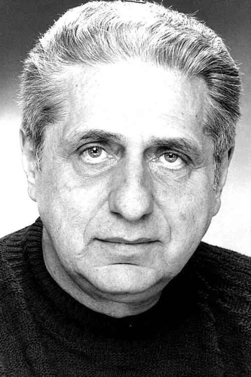 James Hanlon ha trabajado con John Tormey en 1 ocasiones