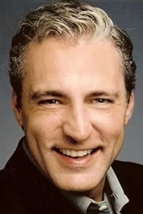 John Valdetero interpretando a Agent Fedler