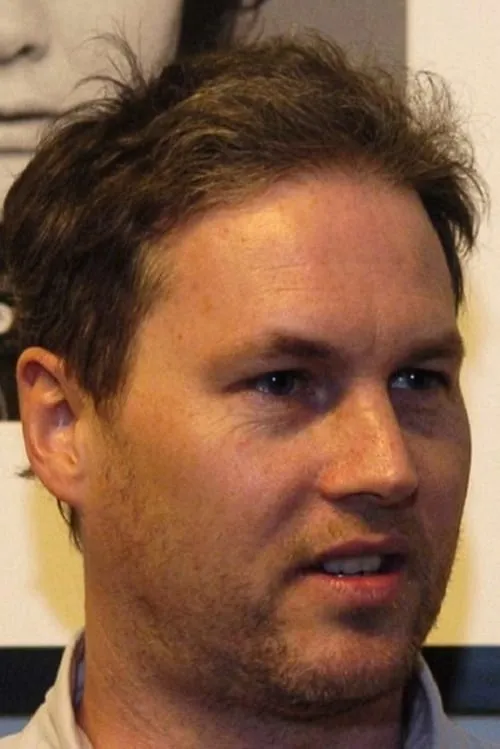 Gord Downie ha trabajado con Johnny Fay en 6 ocasiones