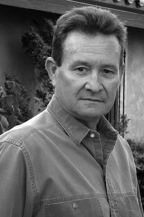 Tom Morga ha trabajado con Johnny Hock en 2 ocasiones