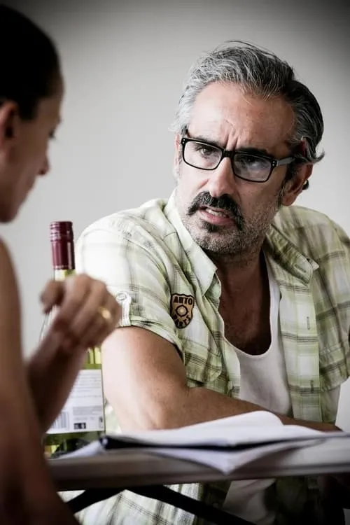 Johnny Nasser — personaje: Rich Hockey Guy