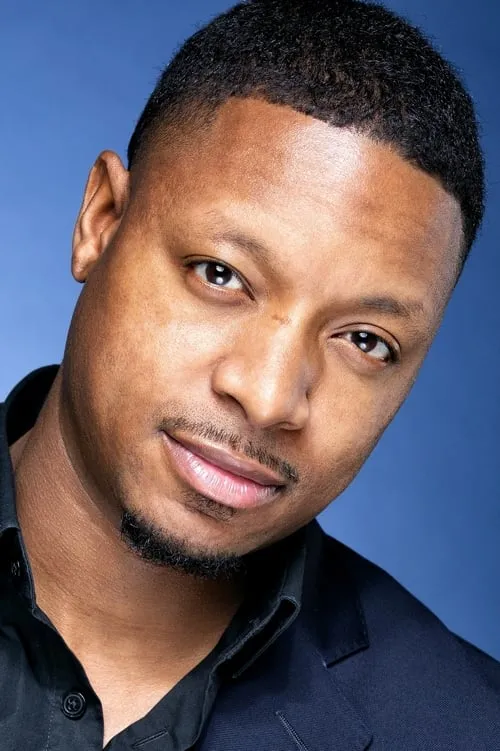 David Maloney ha trabajado con Johnse Allende Jr. en 1 ocasiones