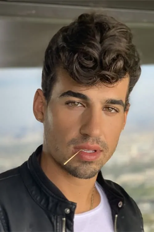 Jojo Guadz — personaje: Self - Judge / God of Dance