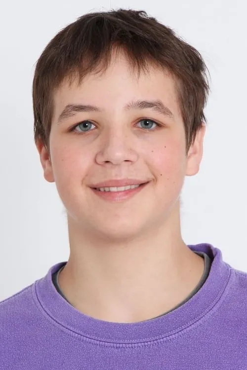 Jonas Oeßel interpretando a Henk