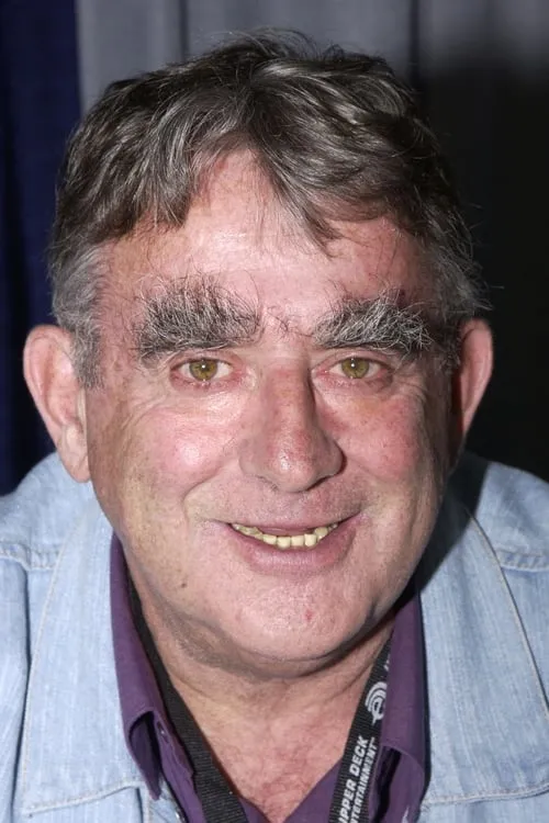 Jonathan Hardy interpretando a Burley