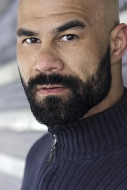 Usman Ally ha trabajado con Jonathan Leigh West en 1 ocasiones