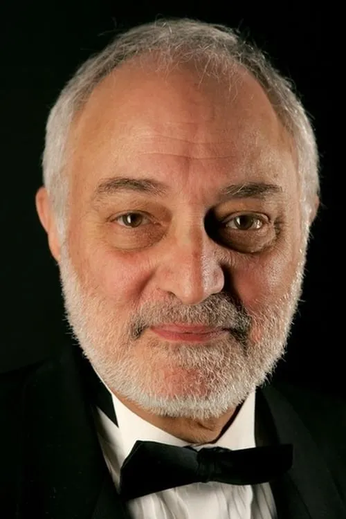 Jonathan Sanger interpretando a Himself