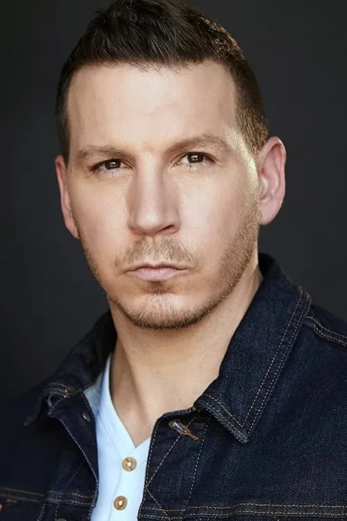 Jonathan Stanley interpretando a Jaden