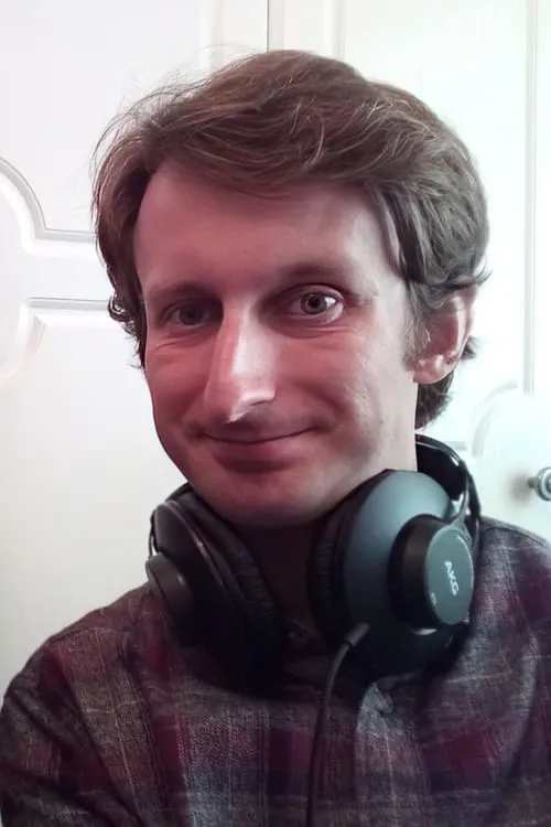 Paul Castro Jr. ha trabajado con Jonathon Carley en 2 ocasiones