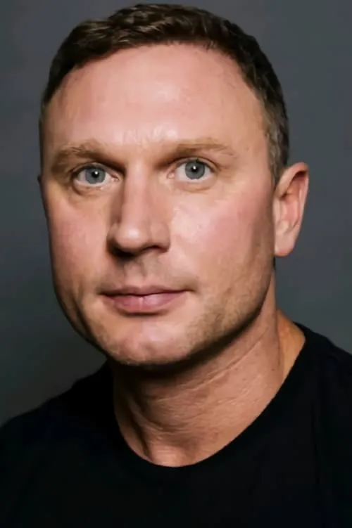 Malcolm Atobrah ha trabajado con Jonny Lee Kemp en 1 ocasiones