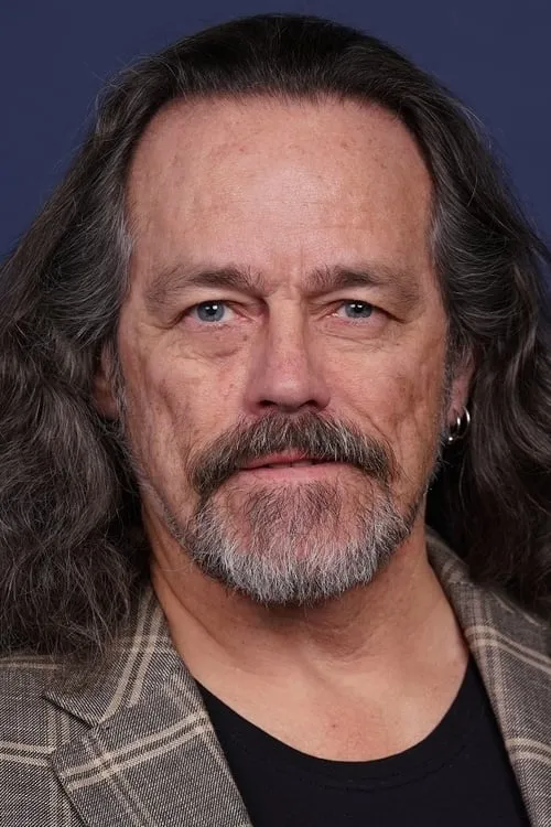 Sathya Sridharan ha trabajado con Jordan Heron en 1 ocasiones