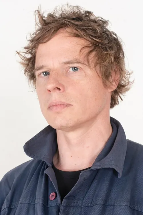 Jörg Pohl en su biografía y filmografía