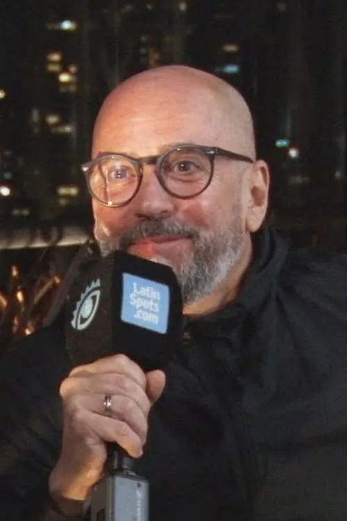 Christian Aguirre ha trabajado con Jorge Caterbona en 1 ocasiones