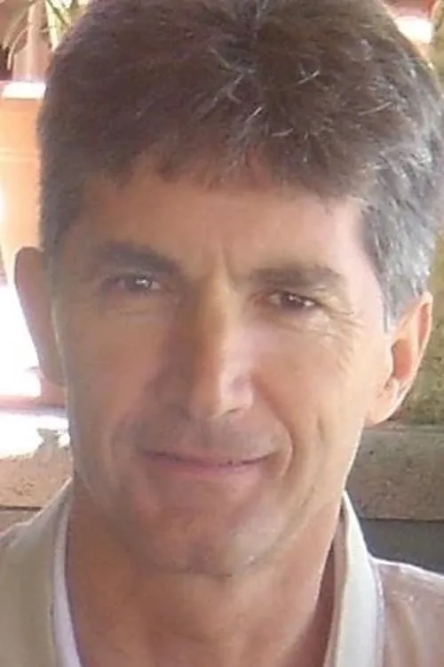 Jason Clow ha trabajado con Jorgo Ognenovski en 1 ocasiones