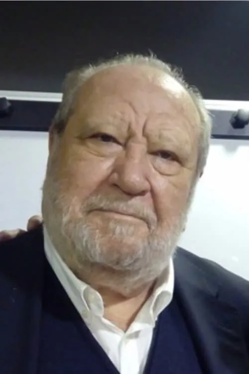 Isa Montalbán ha trabajado con José Ángel Juanes Seseña en 1 ocasiones