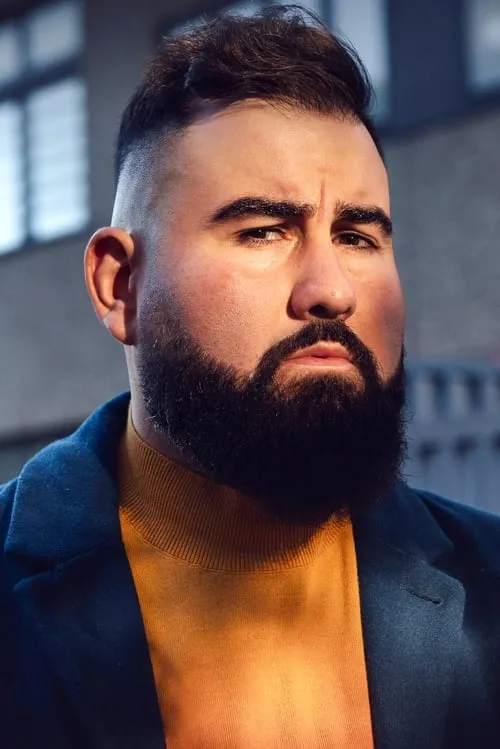 José Barros interpretando a Miguel