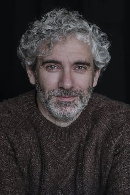 Foto de perfil del actor José Emilio Vera en el reparto