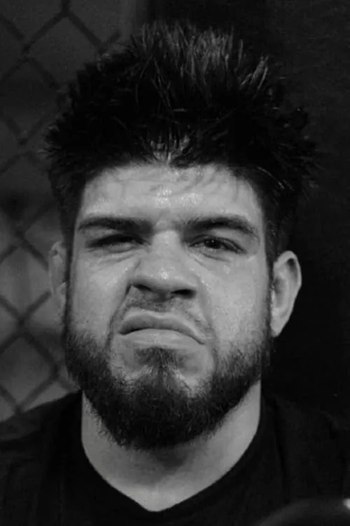 Justin Tafa ha trabajado con Jose Mariscal en 2 ocasiones