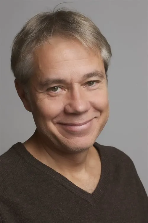 Tasha de Vasconcelos ha trabajado con José Paul en 1 ocasiones