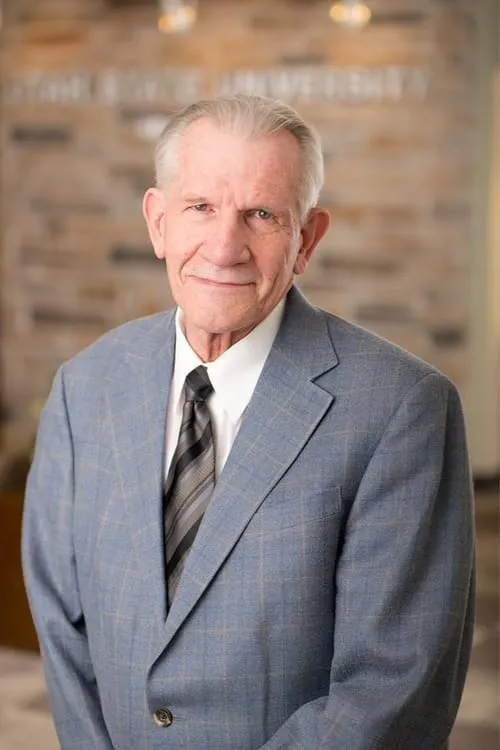 Adam Hendershott ha trabajado con Joseph Batzel en 1 ocasiones