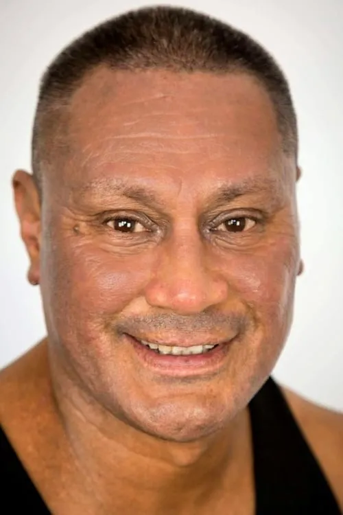 Paul Norell ha trabajado con Joseph Mika-Hunt en 2 ocasiones