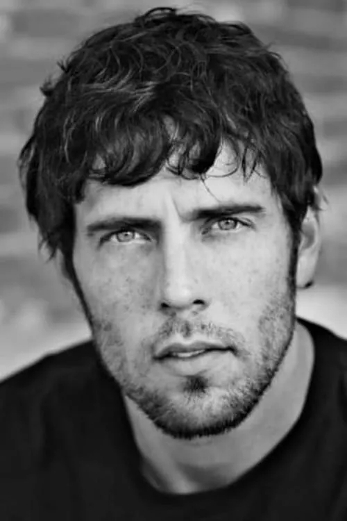 Debrianna Mansini ha trabajado con Josh Berry en 2 ocasiones