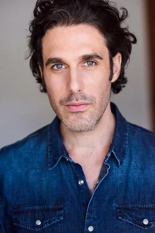 Carl Bressler ha trabajado con Josh Mann en 1 ocasiones