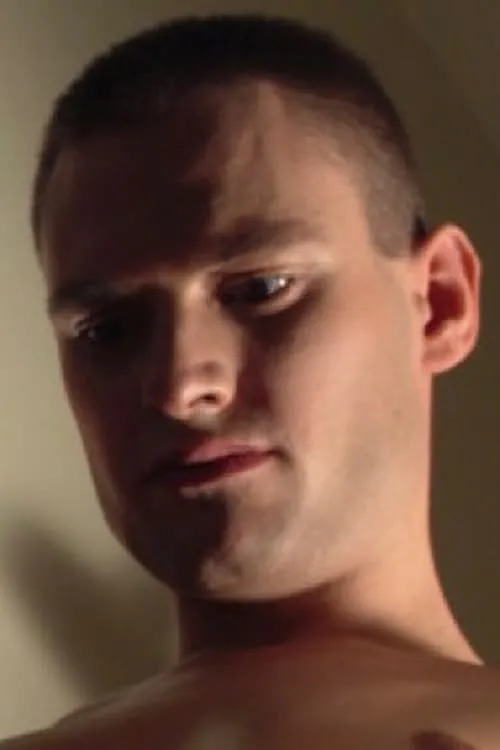 Josh Steel interpretando a Underwear Model