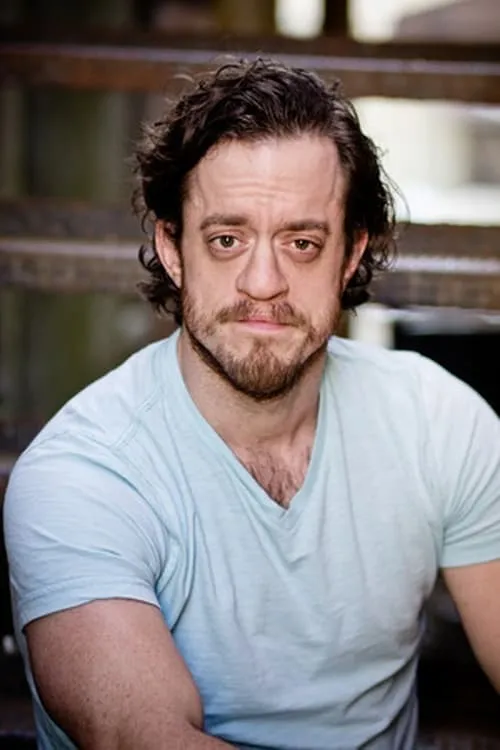 Josh Whites interpretando a Runyons