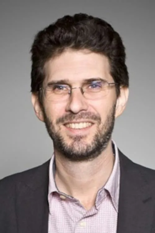 Ryan McGinnis ha trabajado con Joshua Marston en 1 ocasiones