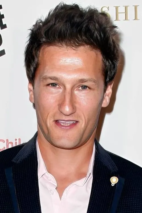 Joshua Rosenthal interpretando a Detective (as Josh Rosenthal)