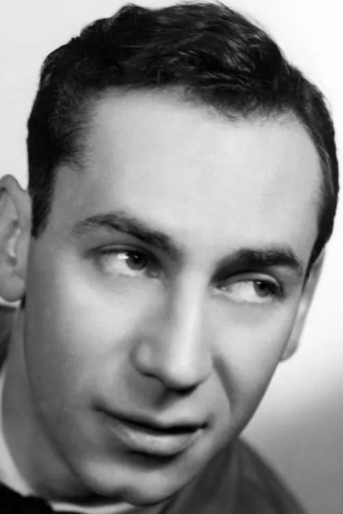 Joshua Shelley — personaje: Tony