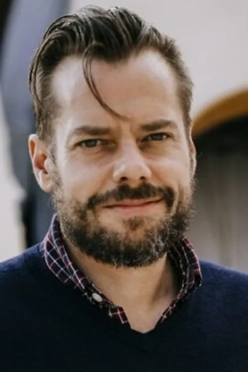 Cindy Butler ha trabajado con Joshua Zeman en 1 ocasiones