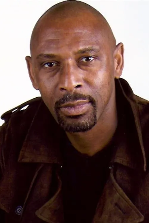 Emmanuelle Bataille ha trabajado con Josselin Siassia en 2 ocasiones