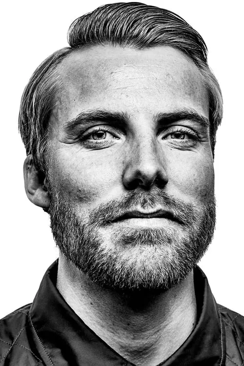 Benedikt Mayr ha trabajado con Jossi Wells en 2 ocasiones