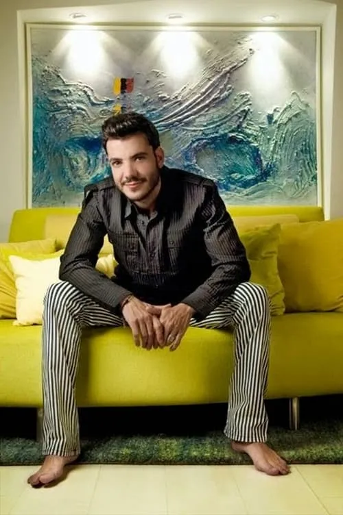 Juan Carlos Lares interpretando a Marido