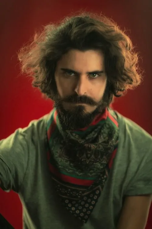 Jed Shepherd ha trabajado con Juan Diego Escobar Alzate en 1 ocasiones