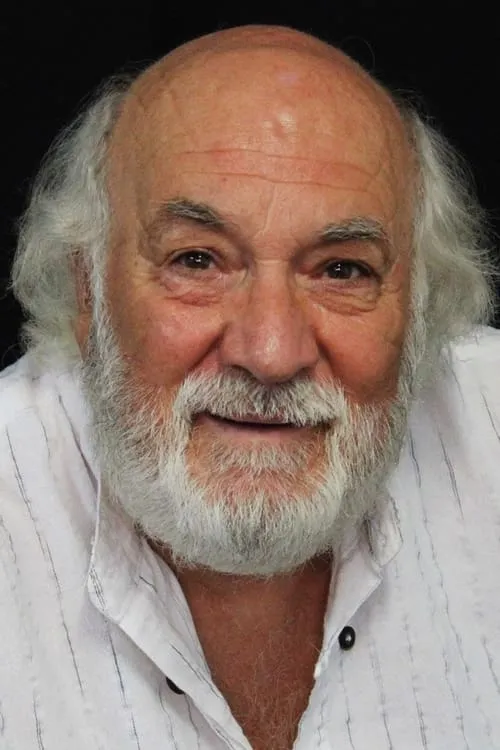 Andrés Poveda ha trabajado con Juan Mandli en 1 ocasiones