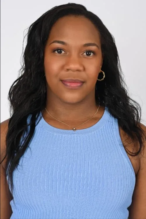 Dakota Lustick ha trabajado con Juanita Pearl en 1 ocasiones