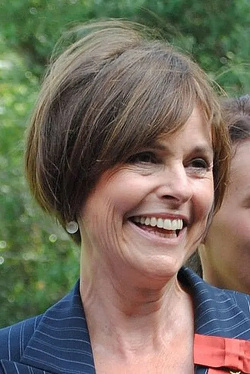 Judy Bailey interpretando a Self