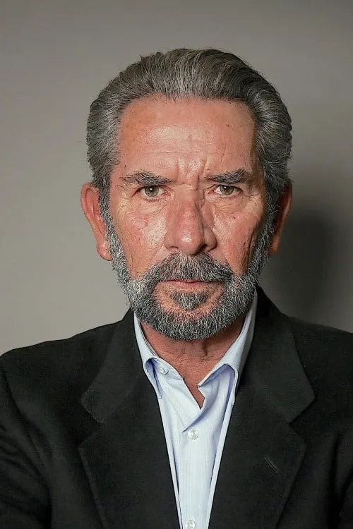 Josh Madsen ha trabajado con Juergen J. Straub en 1 ocasiones