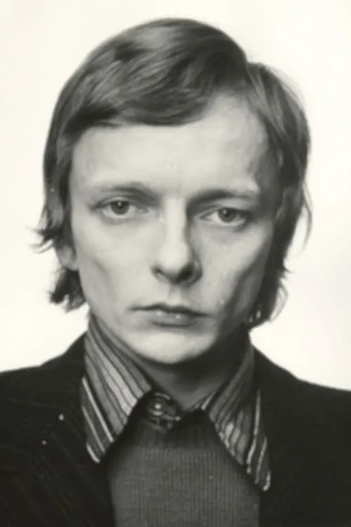 Koit Riiknurm ha trabajado con Juhan Viiding en 1 ocasiones