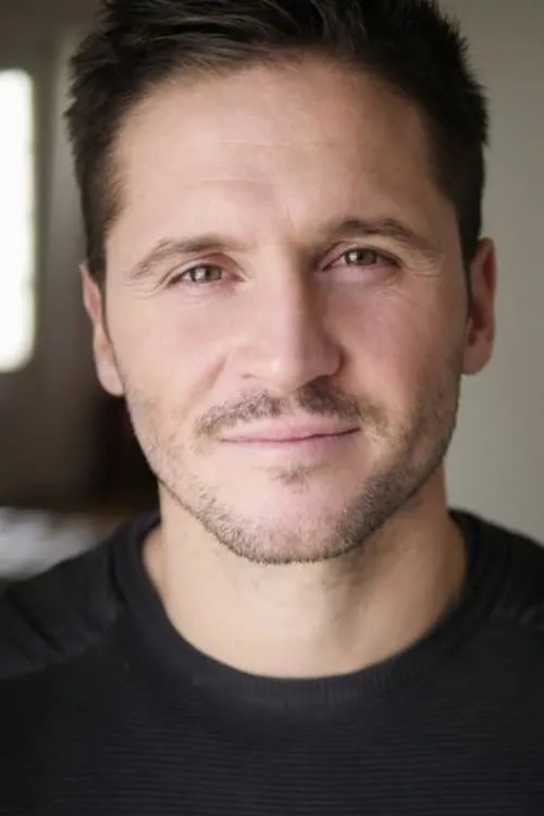 Laure Maloisel ha trabajado con Jules Dousset en 2 ocasiones