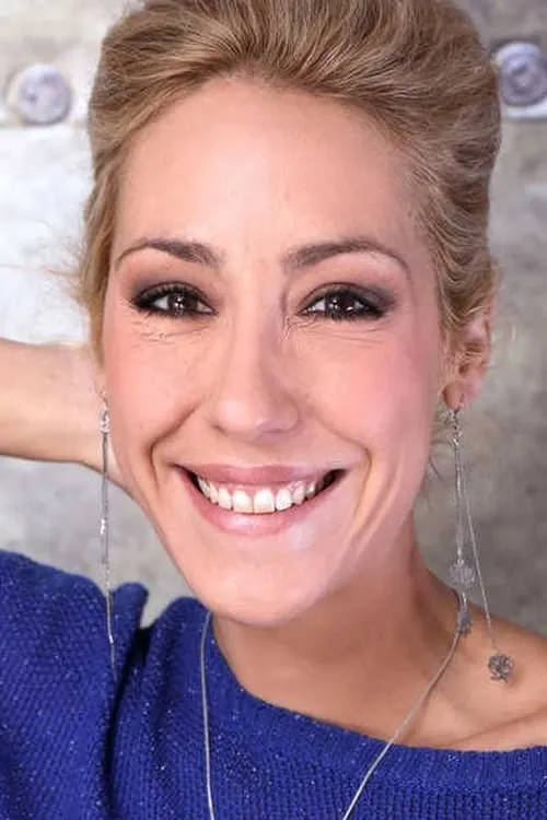 Julia Duchaussoy interpretando a Elisabeth Boullin