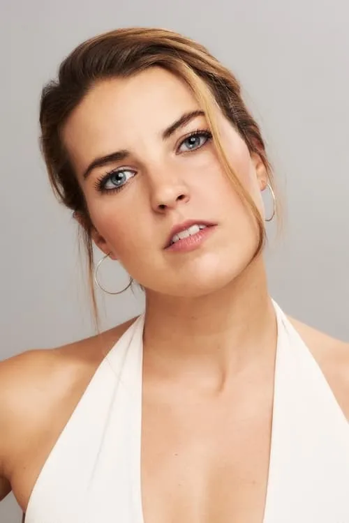 Cristian Valencia ha trabajado con Julia Lara en 2 ocasiones