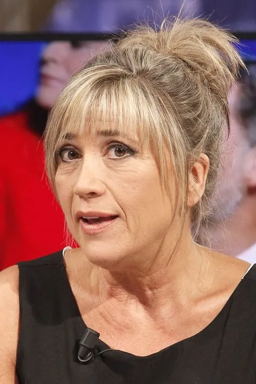 Julia Otero — personaje: Julia Otero (archive footage)