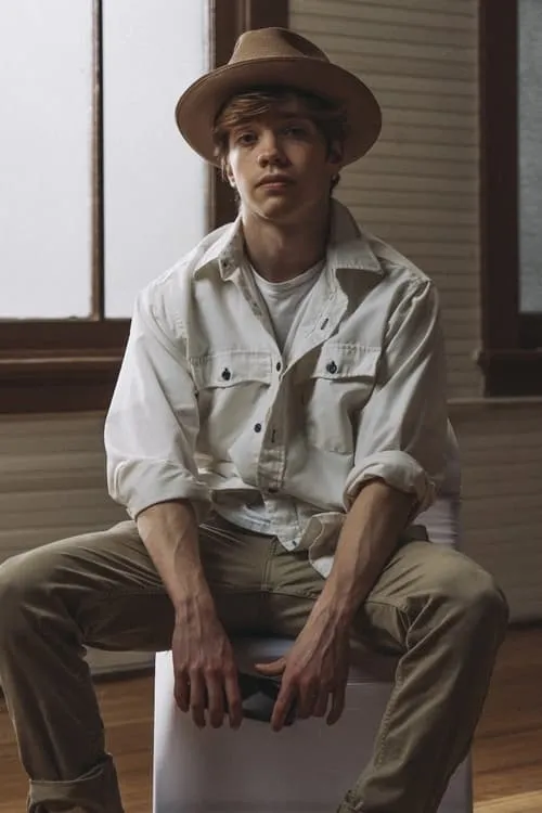 Jennifer Pilarcik ha trabajado con Julian Sol Jordan en 1 ocasiones